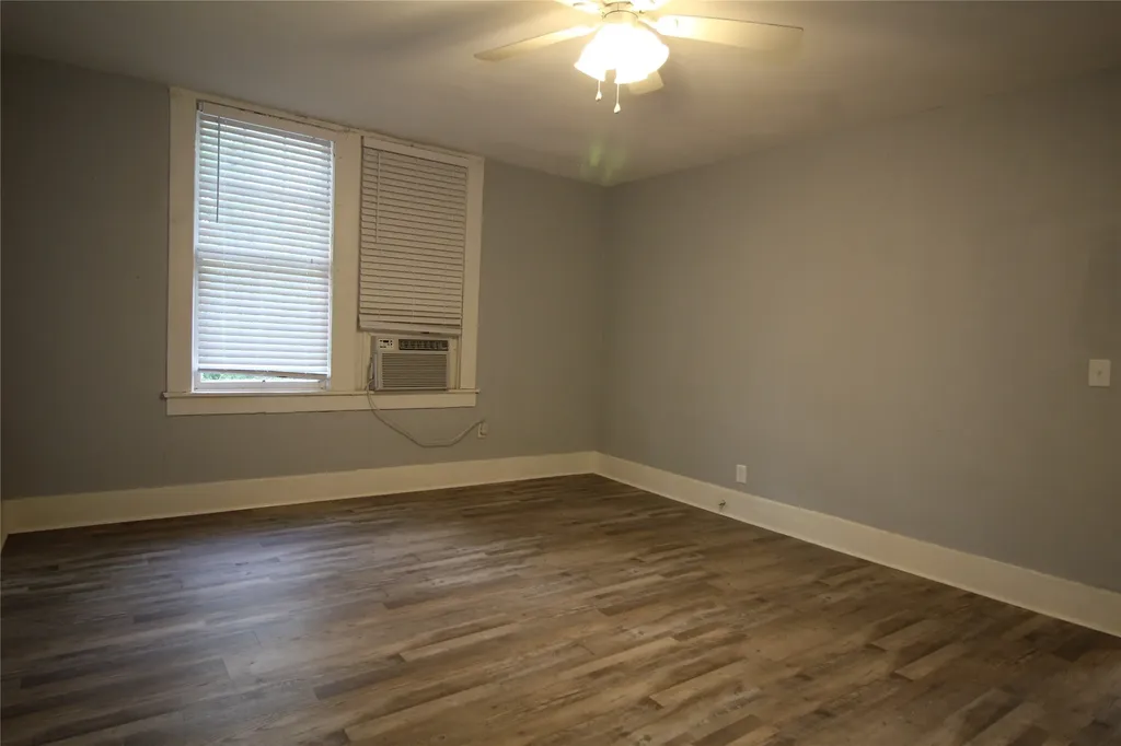 2413 Creswell Avenue Shreveport LA 71104