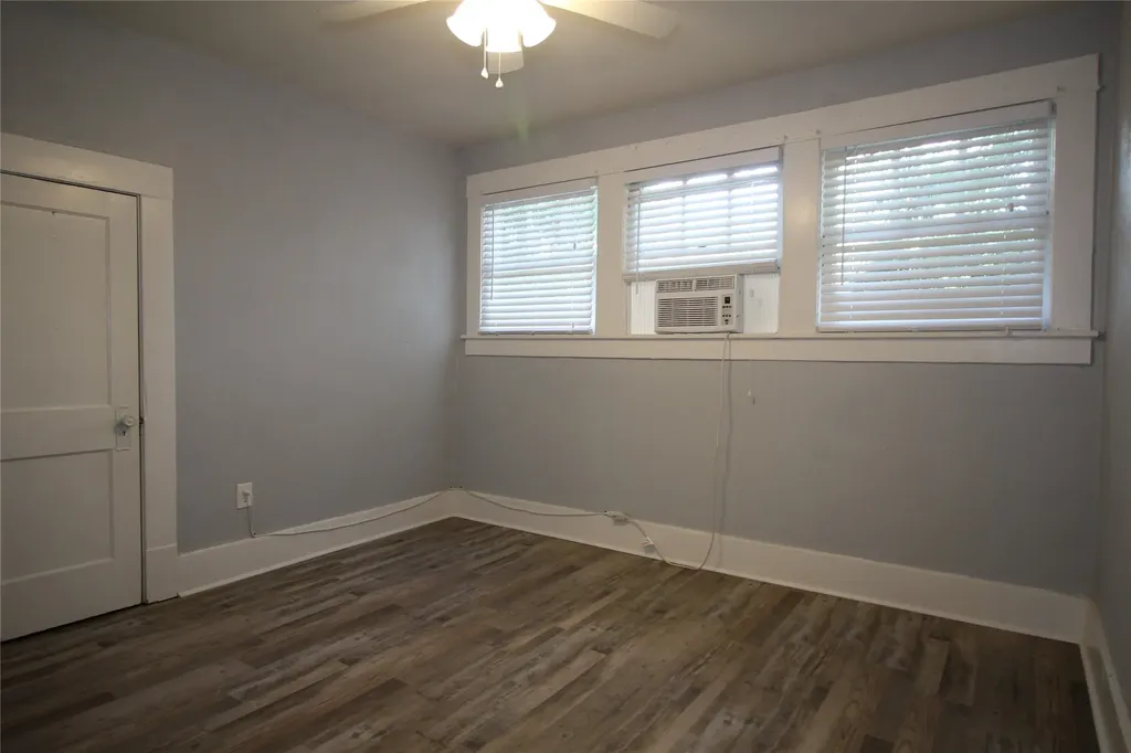 2413 Creswell Avenue Shreveport LA 71104