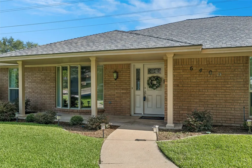 6409 Poco Court Fort Worth TX 76133