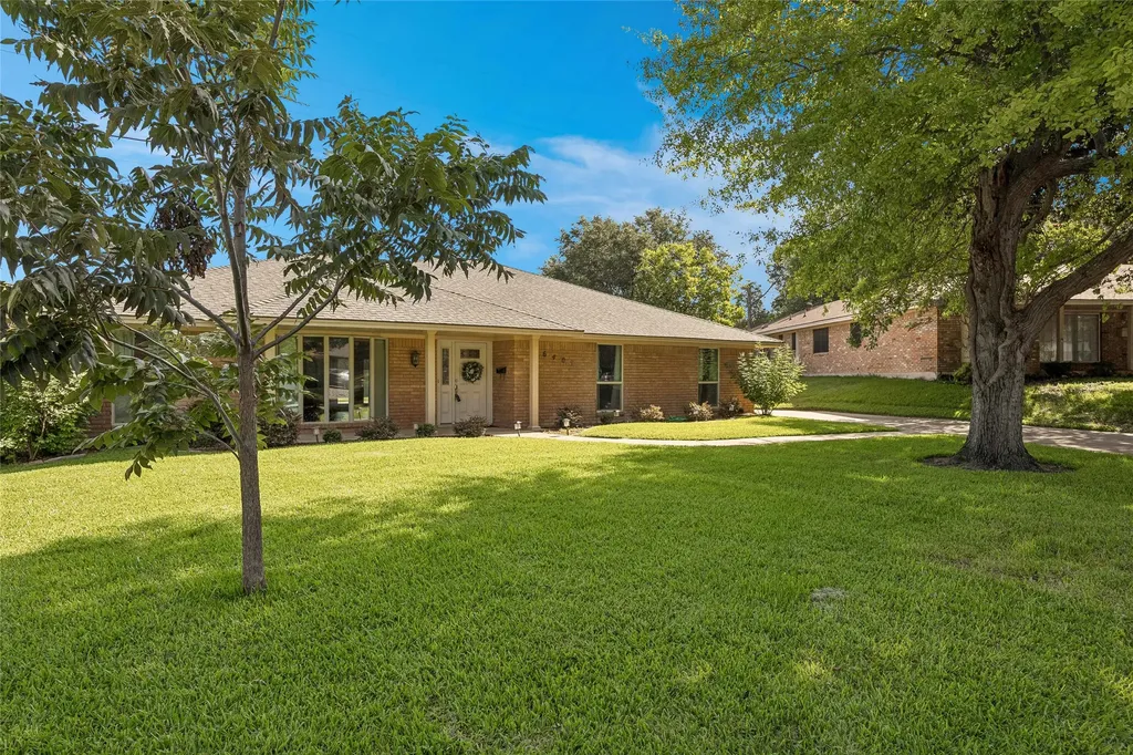 6409 Poco Court Fort Worth TX 76133