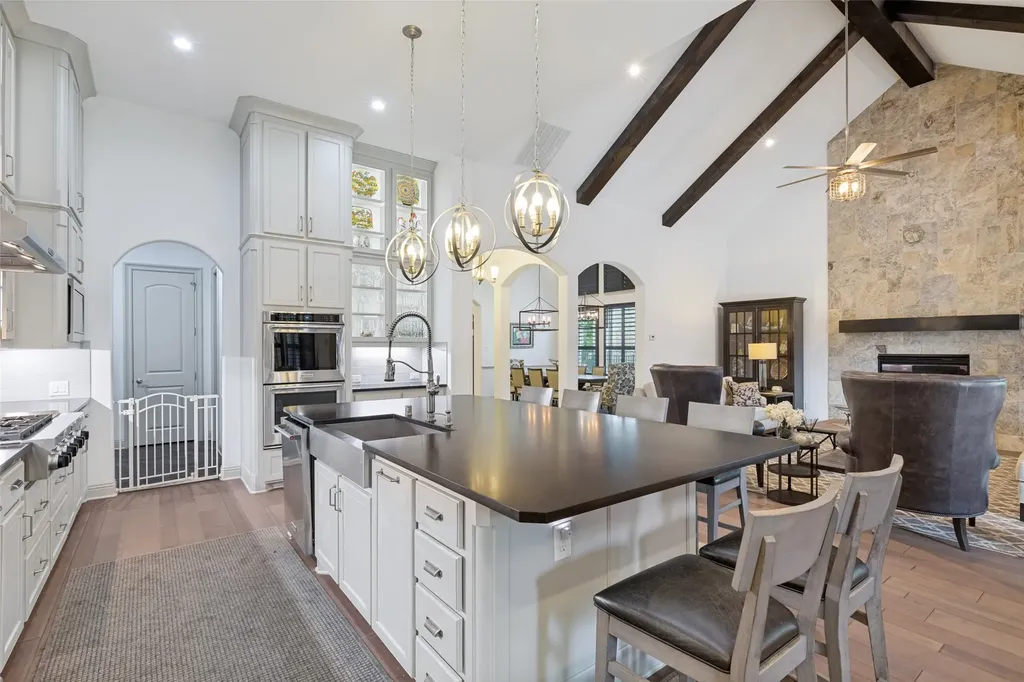 2901 Merryglen Lane Flower Mound TX 75022
