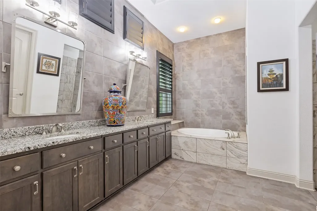 2901 Merryglen Lane Flower Mound TX 75022