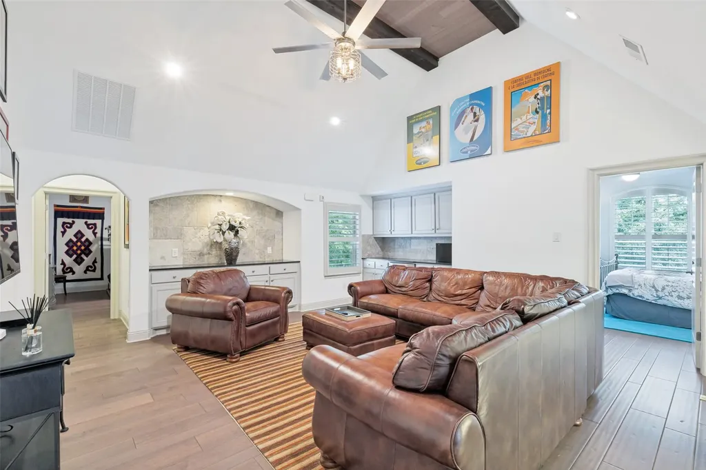 2901 Merryglen Lane Flower Mound TX 75022