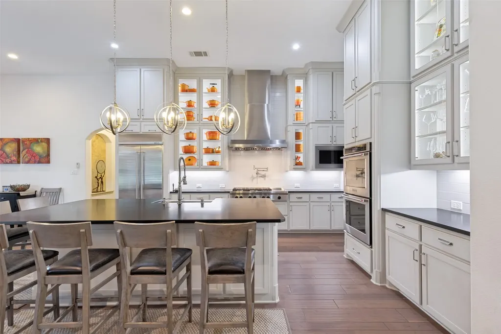 2901 Merryglen Lane Flower Mound TX 75022