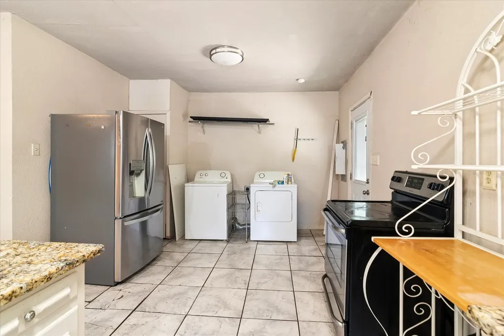 403 S 7th Street Sanger TX 76266