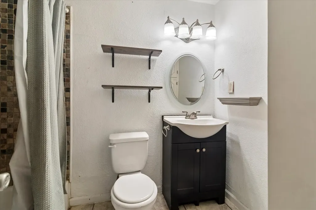 403 S 7th Street Sanger TX 76266