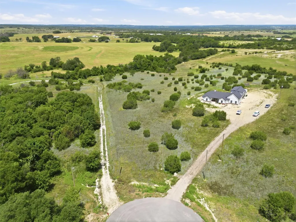 625 Hollow Drive Lipan TX 76462