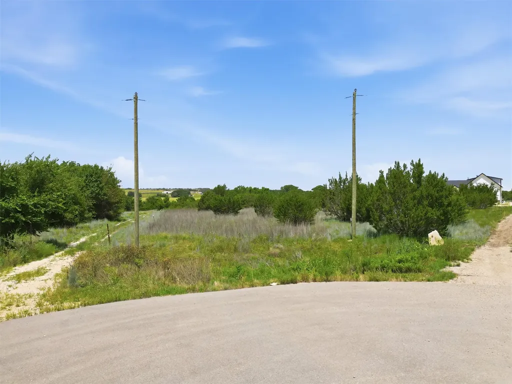 625 Hollow Drive Lipan TX 76462