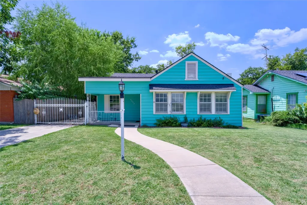 3332 Ryan Avenue Fort Worth TX 76110