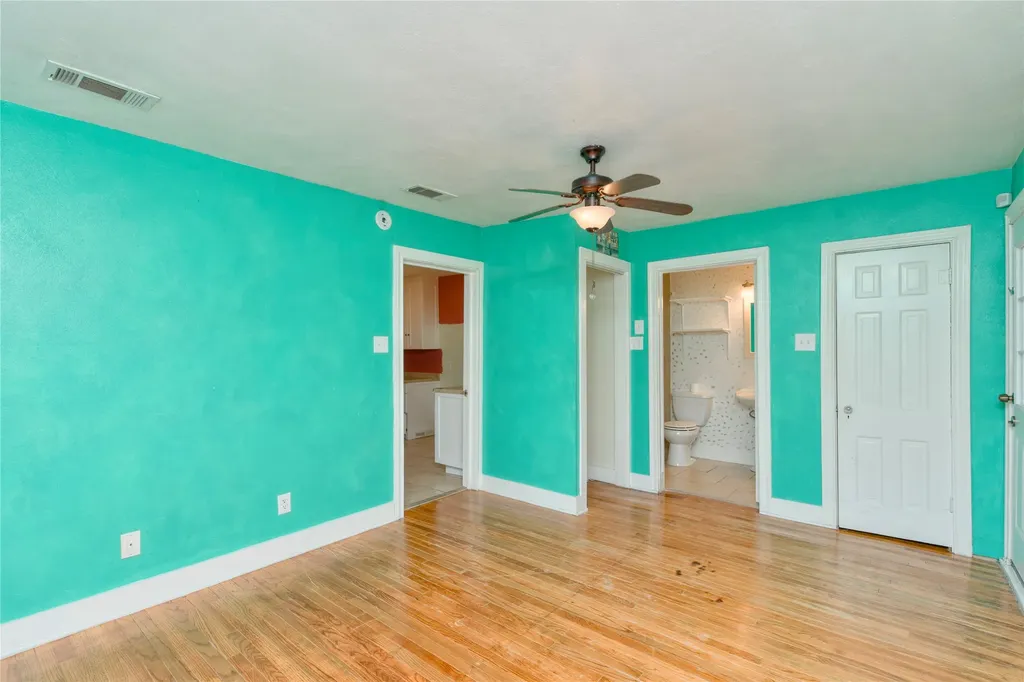 3332 Ryan Avenue Fort Worth TX 76110