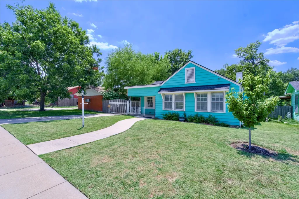 3332 Ryan Avenue Fort Worth TX 76110
