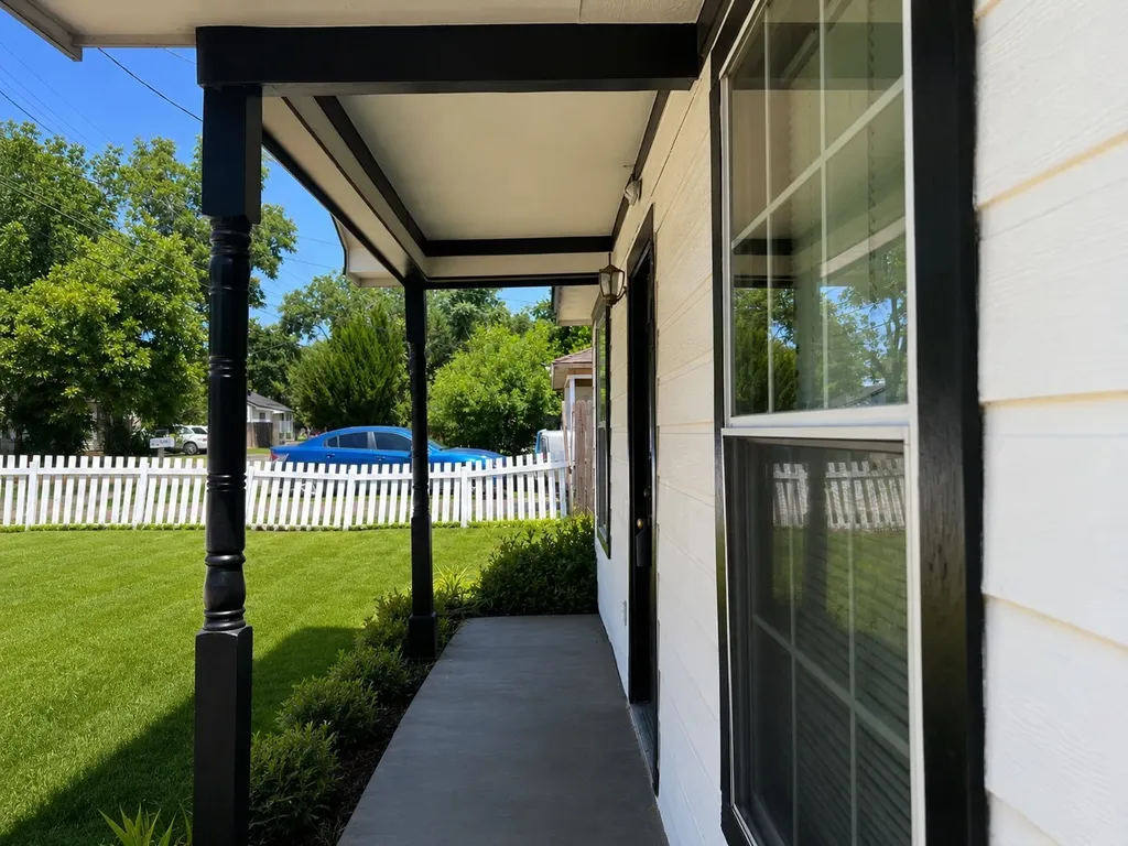 312 N Wood Street Cleburne TX 76033