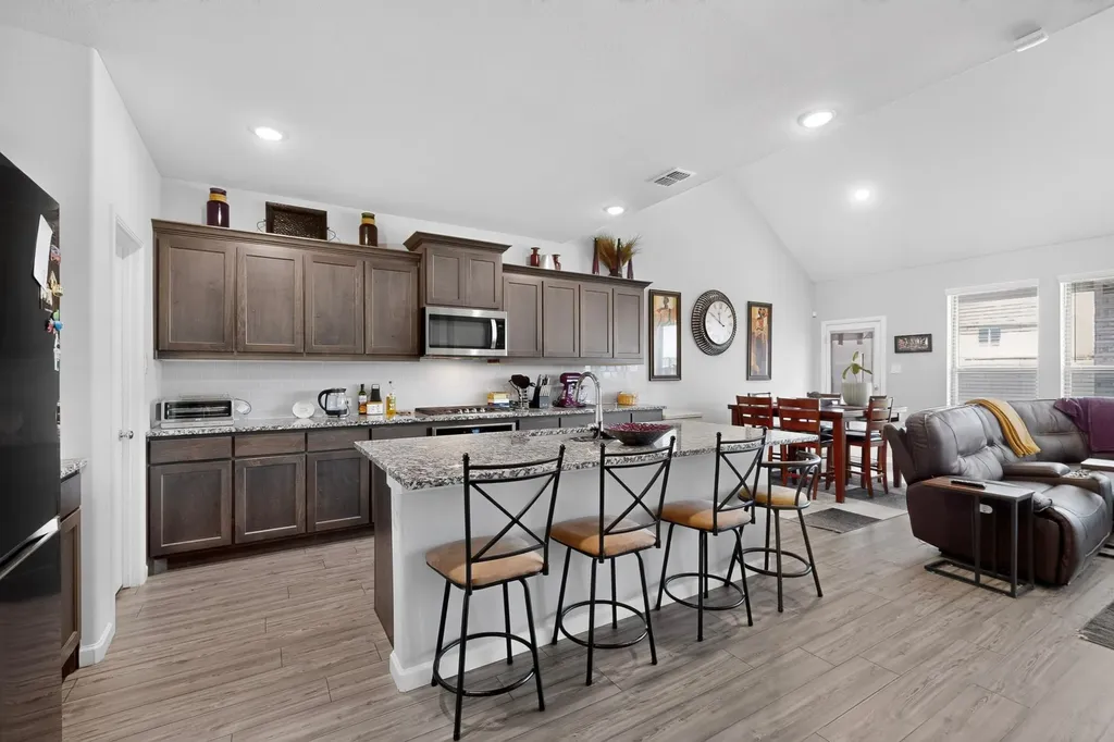 6725 Aster Drive Venus TX 76084
