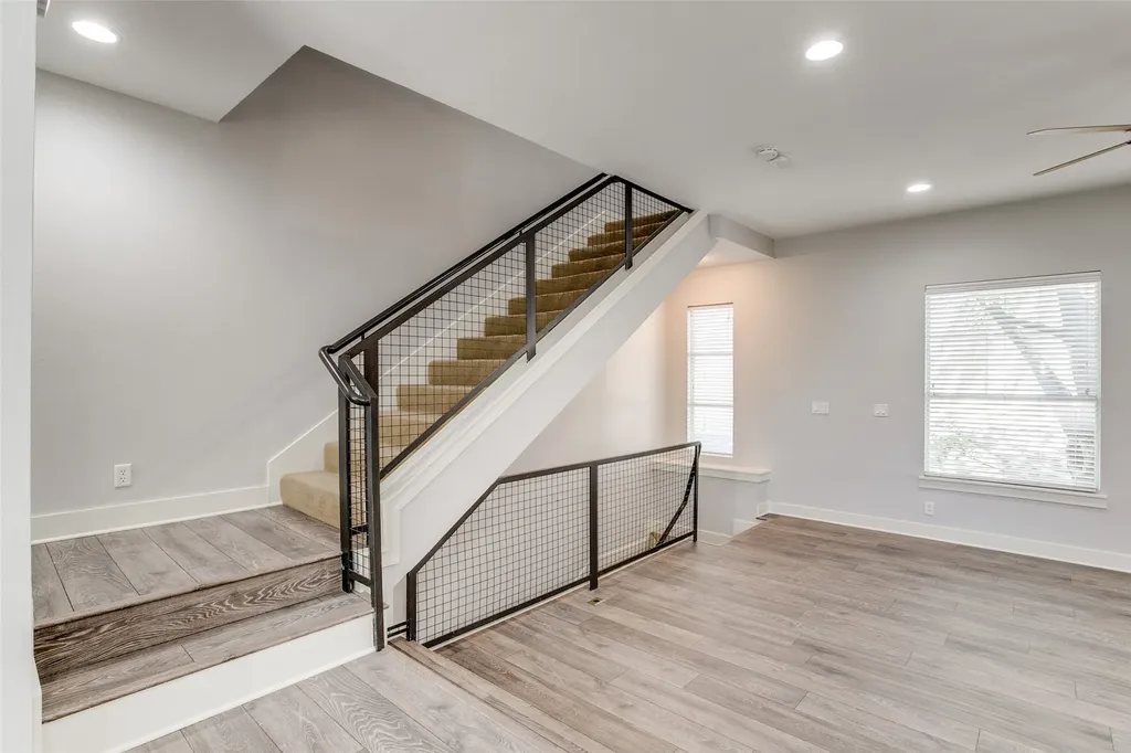 3824 Brown Street Dallas TX 75219