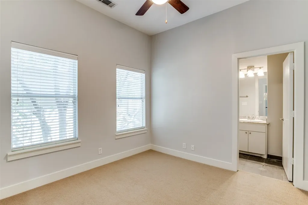 3824 Brown Street Dallas TX 75219