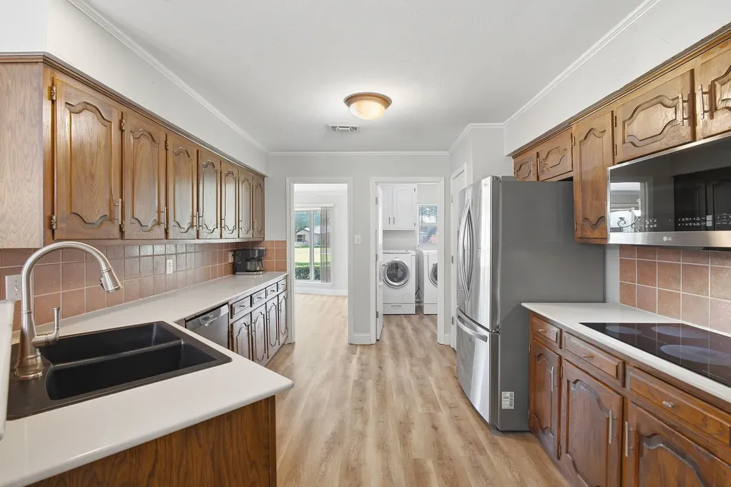 175 Moonlight Drive Murphy TX 75094