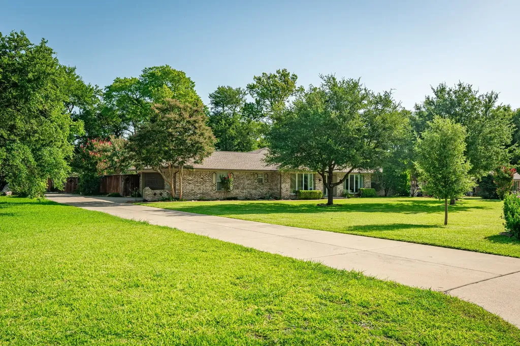 175 Moonlight Drive Murphy TX 75094