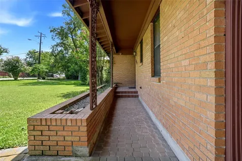 201 Crest Ridge Drive Lakeside TX 76108