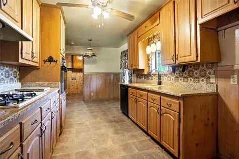 201 Crest Ridge Drive Lakeside TX 76108