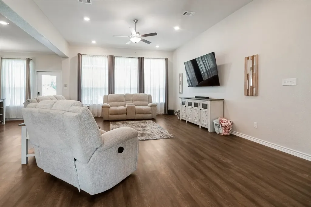 496 Marshall Circle Whitewright TX 75491