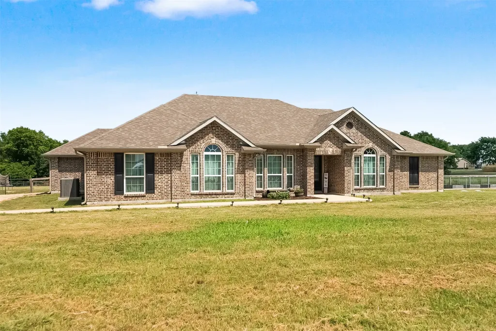 496 Marshall Circle Whitewright TX 75491