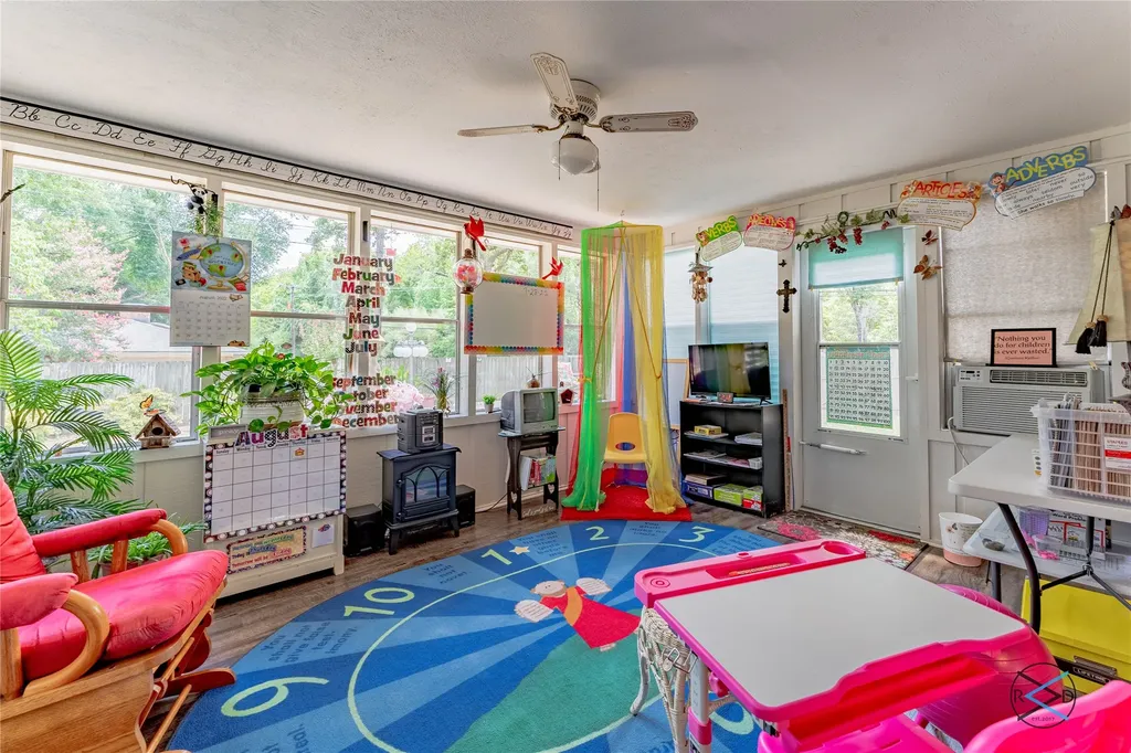 800 E Clinton Avenue Athens TX 75751