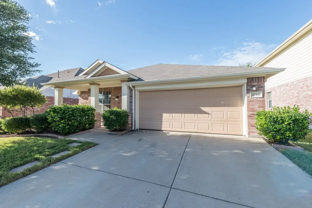 4184 Capstone Drive Fort Worth TX 76244