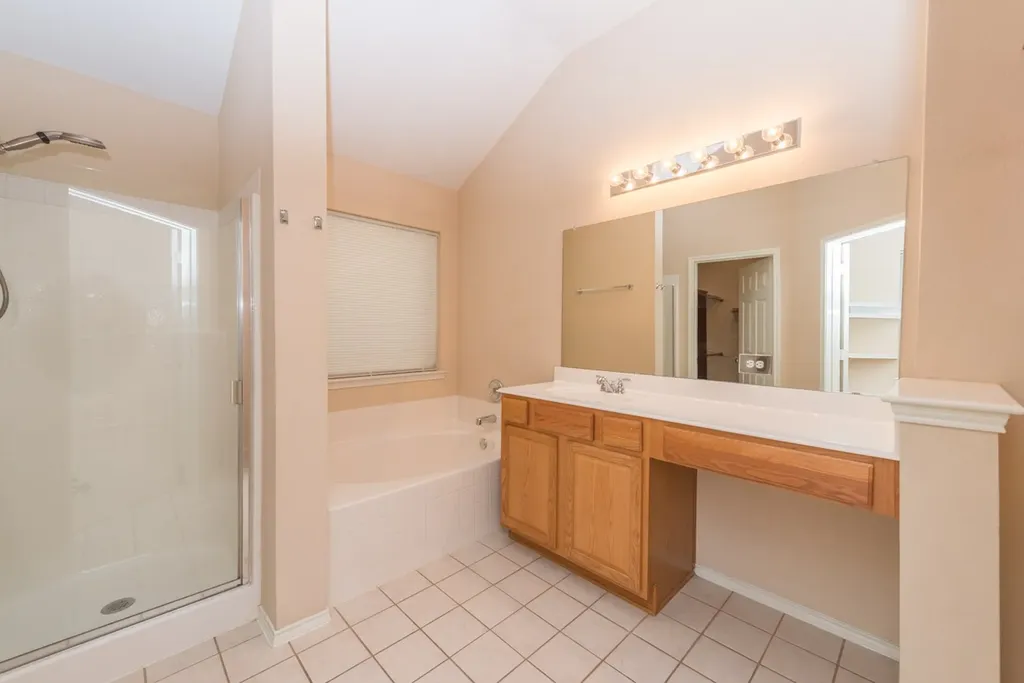 4184 Capstone Drive Fort Worth TX 76244