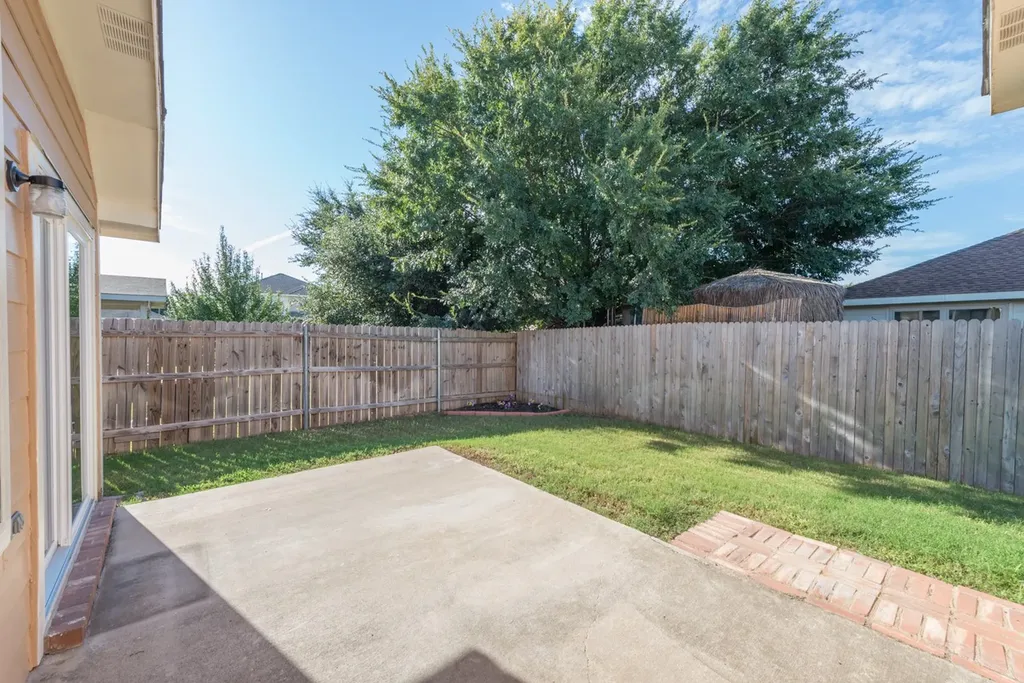 4184 Capstone Drive Fort Worth TX 76244