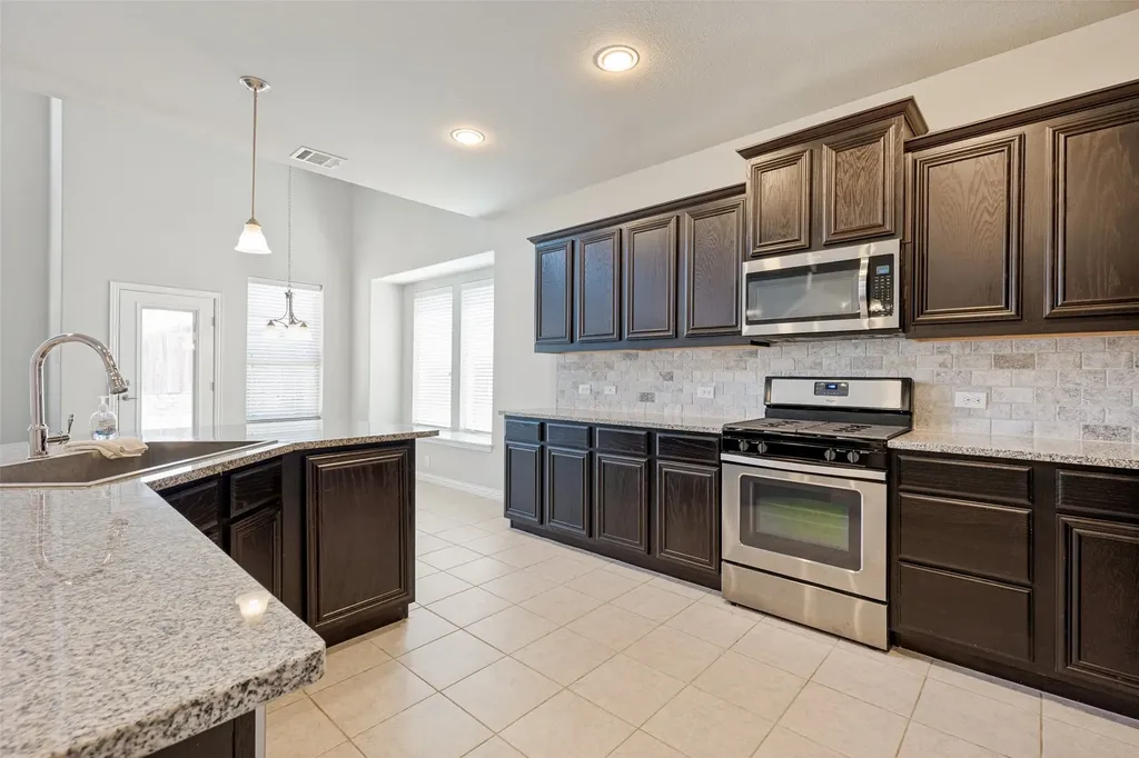 2405 Whispering Pines Drive Fort Worth TX 76177