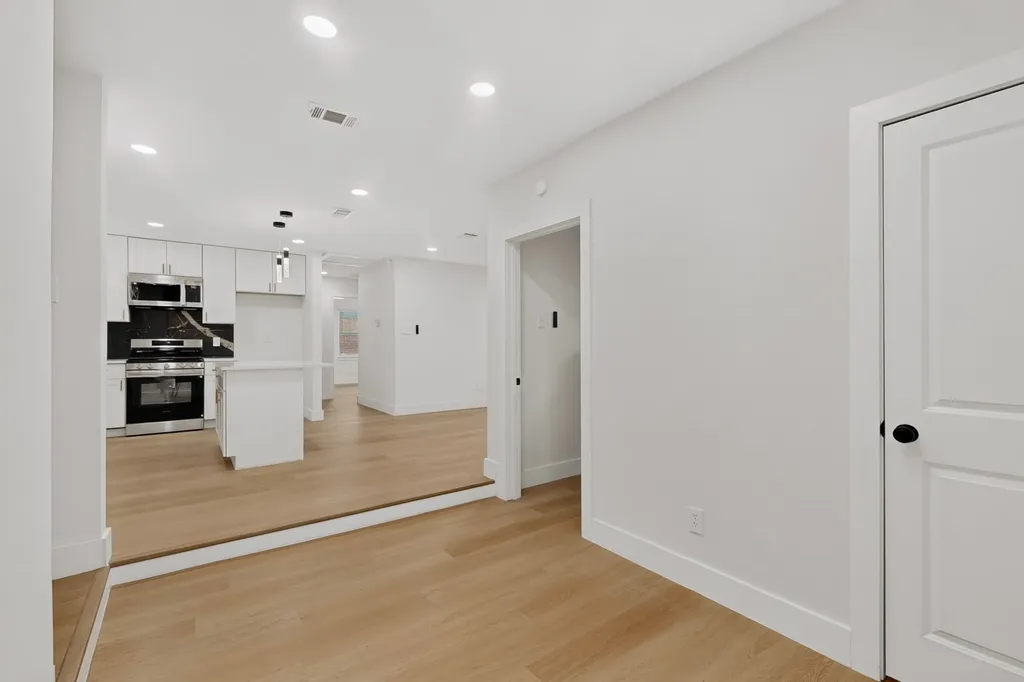 1313 Crockett Street Garland TX 75040