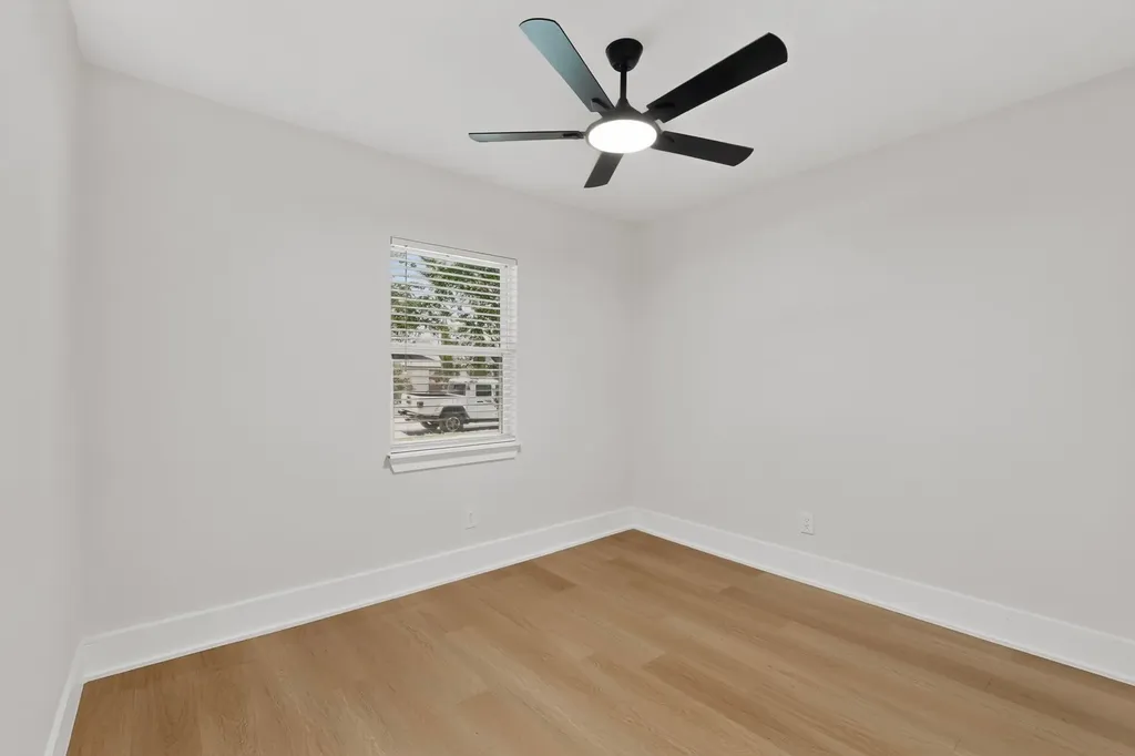 1313 Crockett Street Garland TX 75040