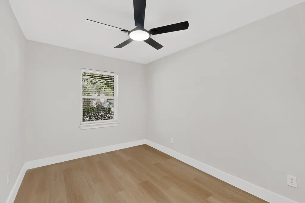 1313 Crockett Street Garland TX 75040