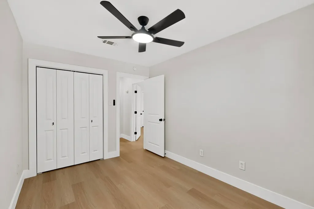 1313 Crockett Street Garland TX 75040