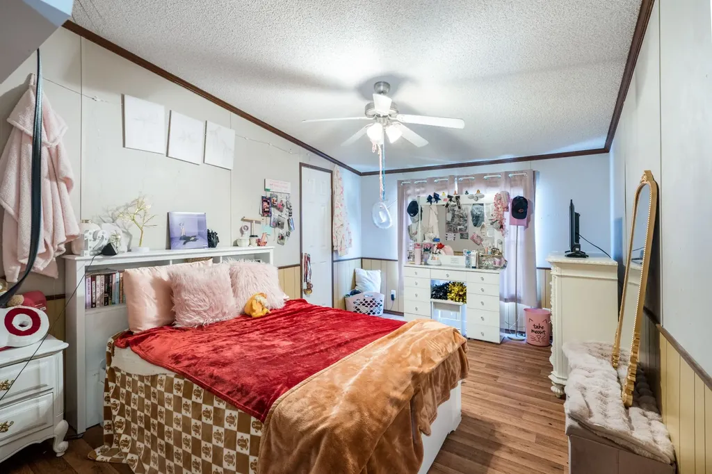 1215 Alliance Boulevard Rhome TX 76078