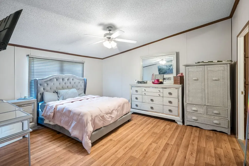 1215 Alliance Boulevard Rhome TX 76078