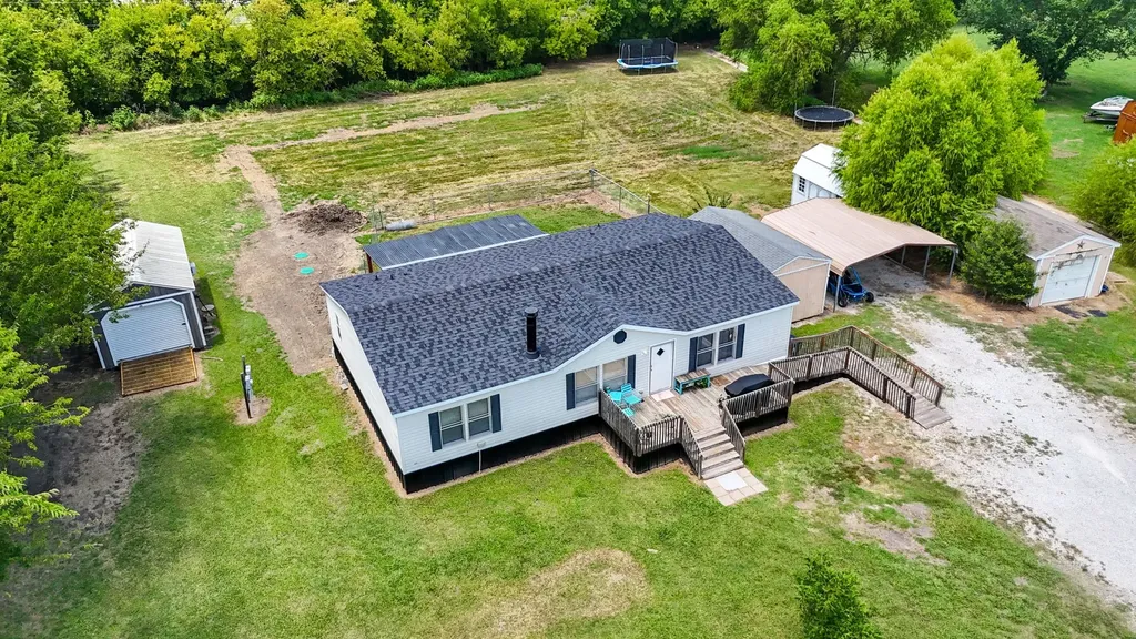 1215 Alliance Boulevard Rhome TX 76078