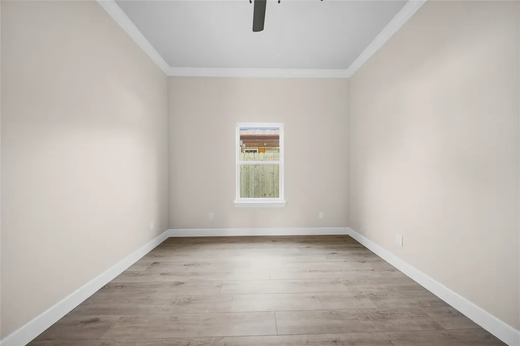1818 E Tucker Street Fort Worth TX 76104