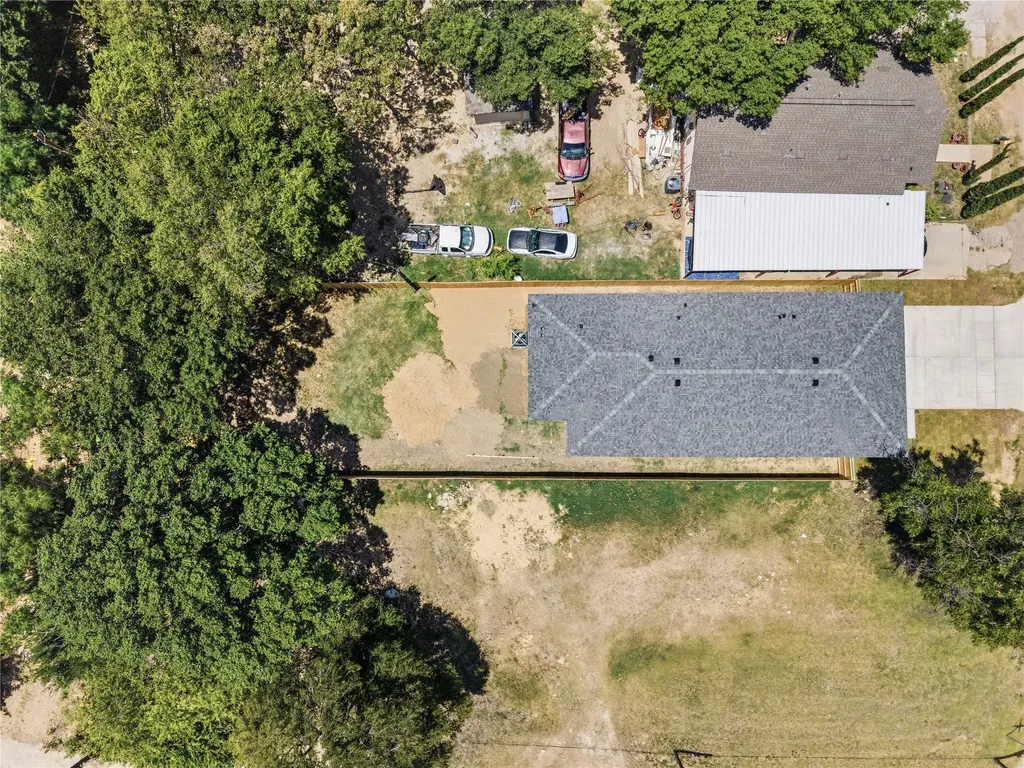 1818 E Tucker Street Fort Worth TX 76104