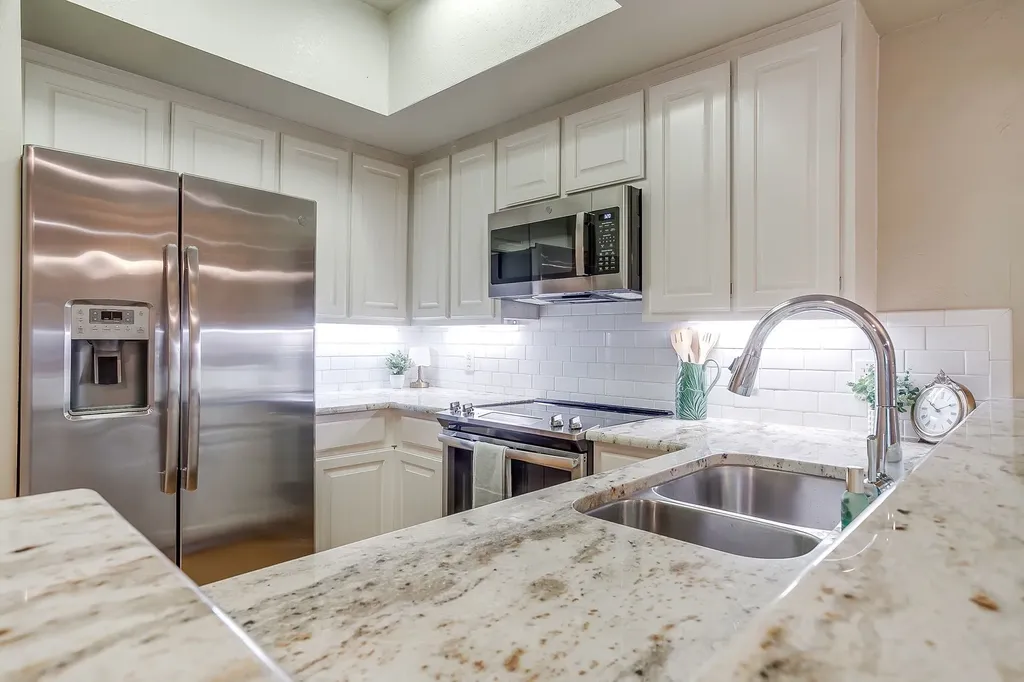 4414 Glenwood Court Fort Worth TX 76109