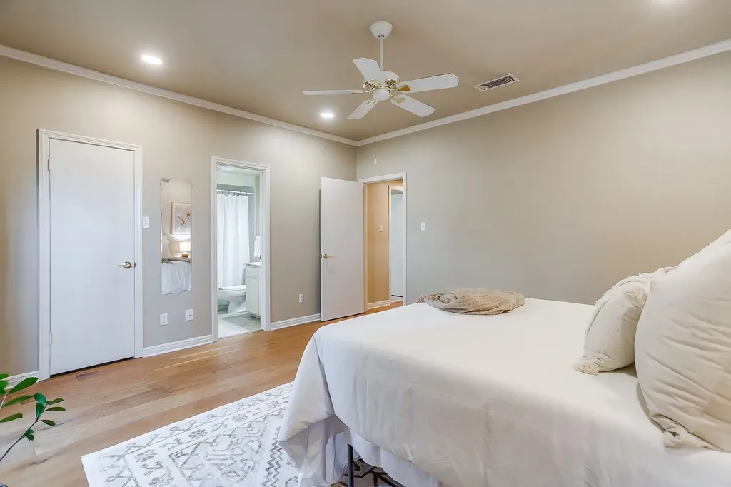 4414 Glenwood Court Fort Worth TX 76109
