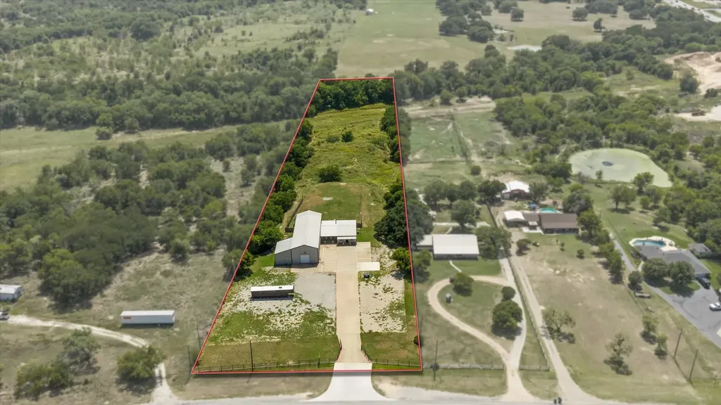 1050 S Graham Street Stephenville TX 76401