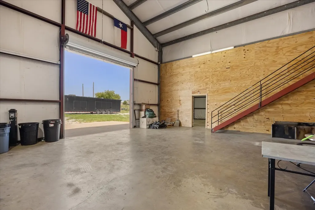 1050 S Graham Street Stephenville TX 76401