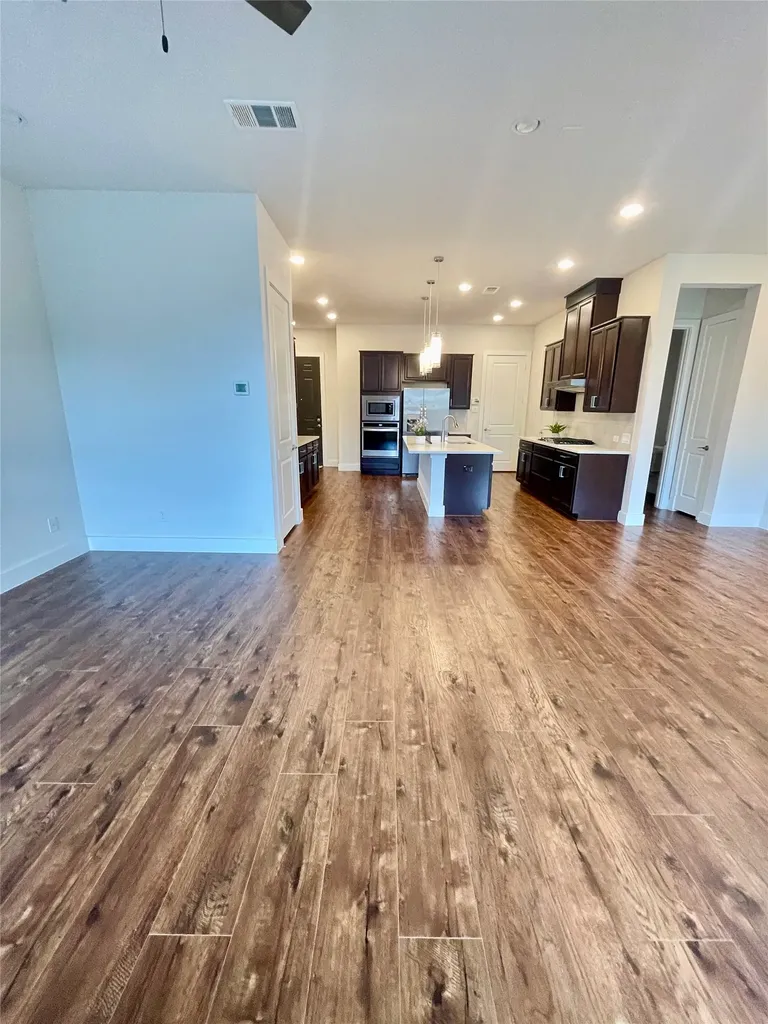 8312 Tuscarora Lane Dallas TX 75252