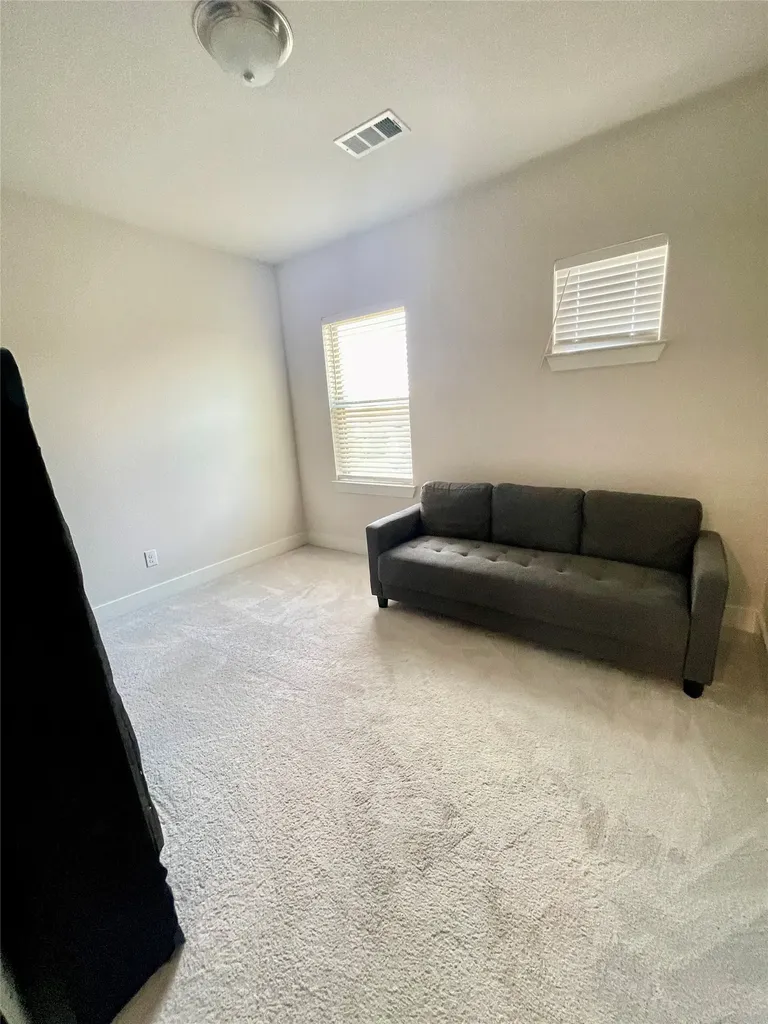 8312 Tuscarora Lane Dallas TX 75252