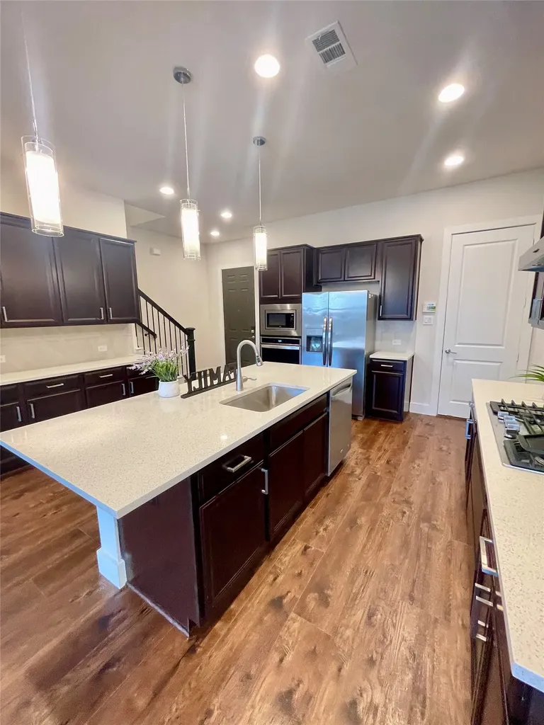 8312 Tuscarora Lane Dallas TX 75252