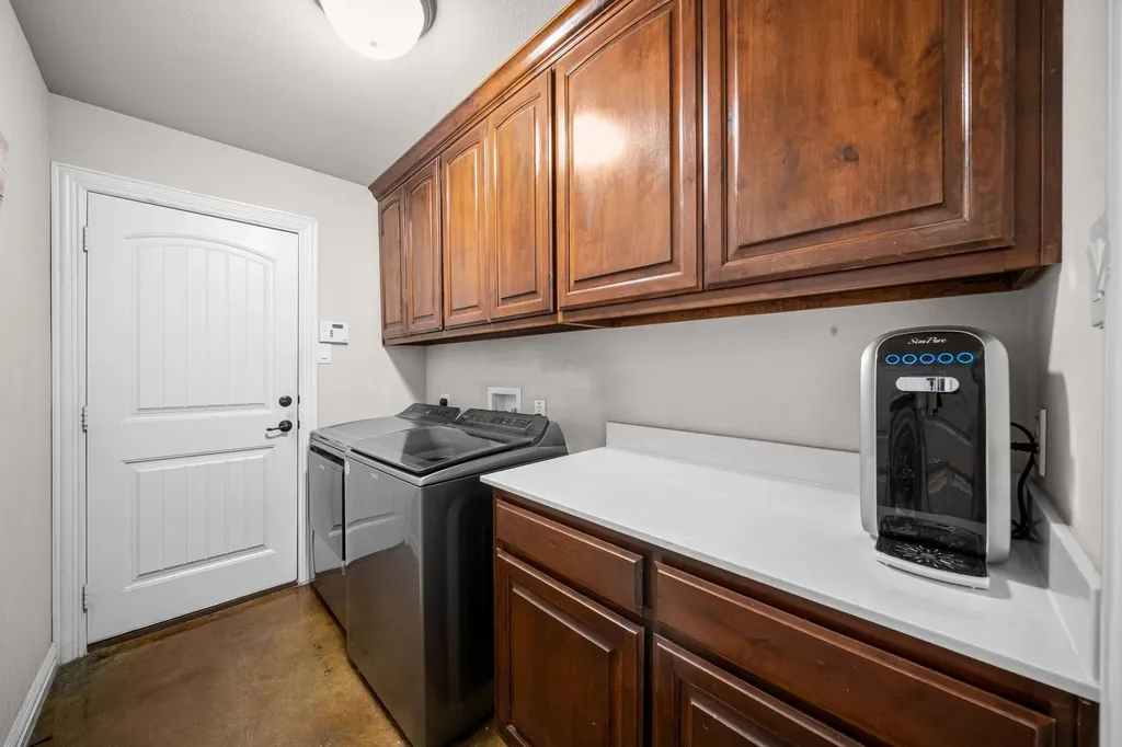 508 Oak Forest Court Kennedale TX 76060