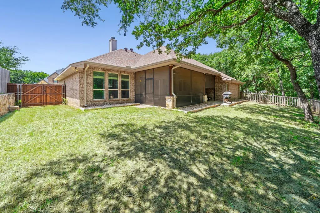 508 Oak Forest Court Kennedale TX 76060