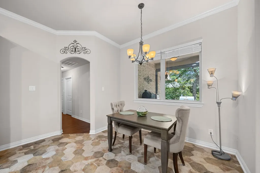 508 Oak Forest Court Kennedale TX 76060