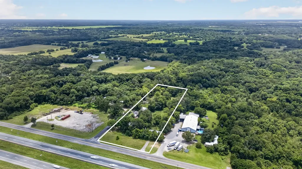 130 County Road 3102 Greenville TX 75402